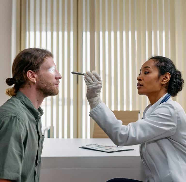 Visita optometrica in azienda 3 Foto ottica farina Visita optometrica azienda controllo della vista